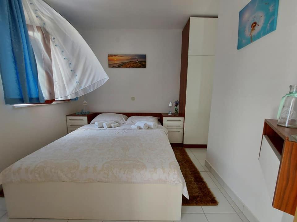 Apartments Hrestak Privlaka  Eksteriør bilde